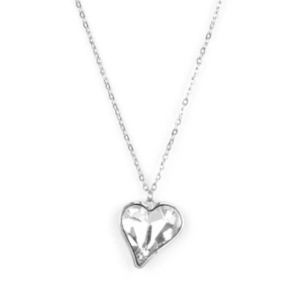 paparazzi Jewelry - Heart Flutter - White